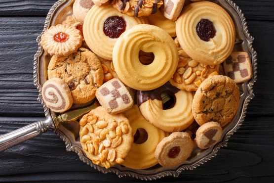 Galletas en bandeja